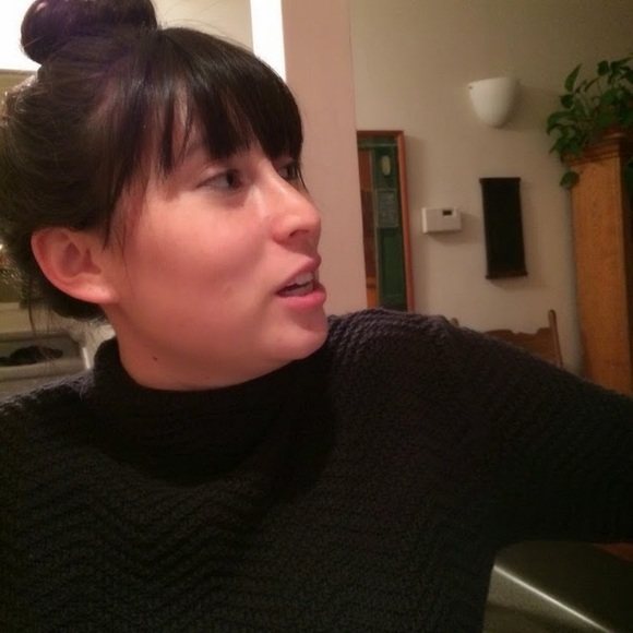 Meet your Posher, Emma - Picture 1 of 1